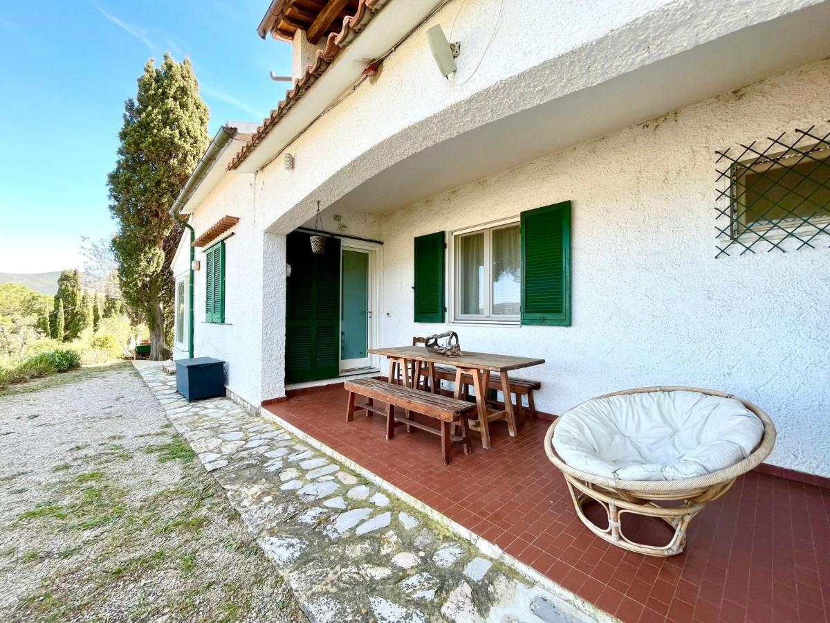 Bed and Breakfast La Collina Sul Mare Marina di Campo Exterior foto